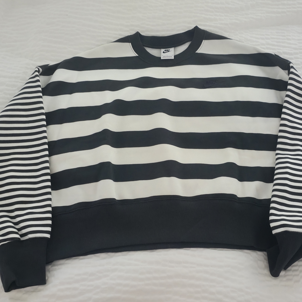 Nike Black Ribbed Collar - Picture 3 of 4